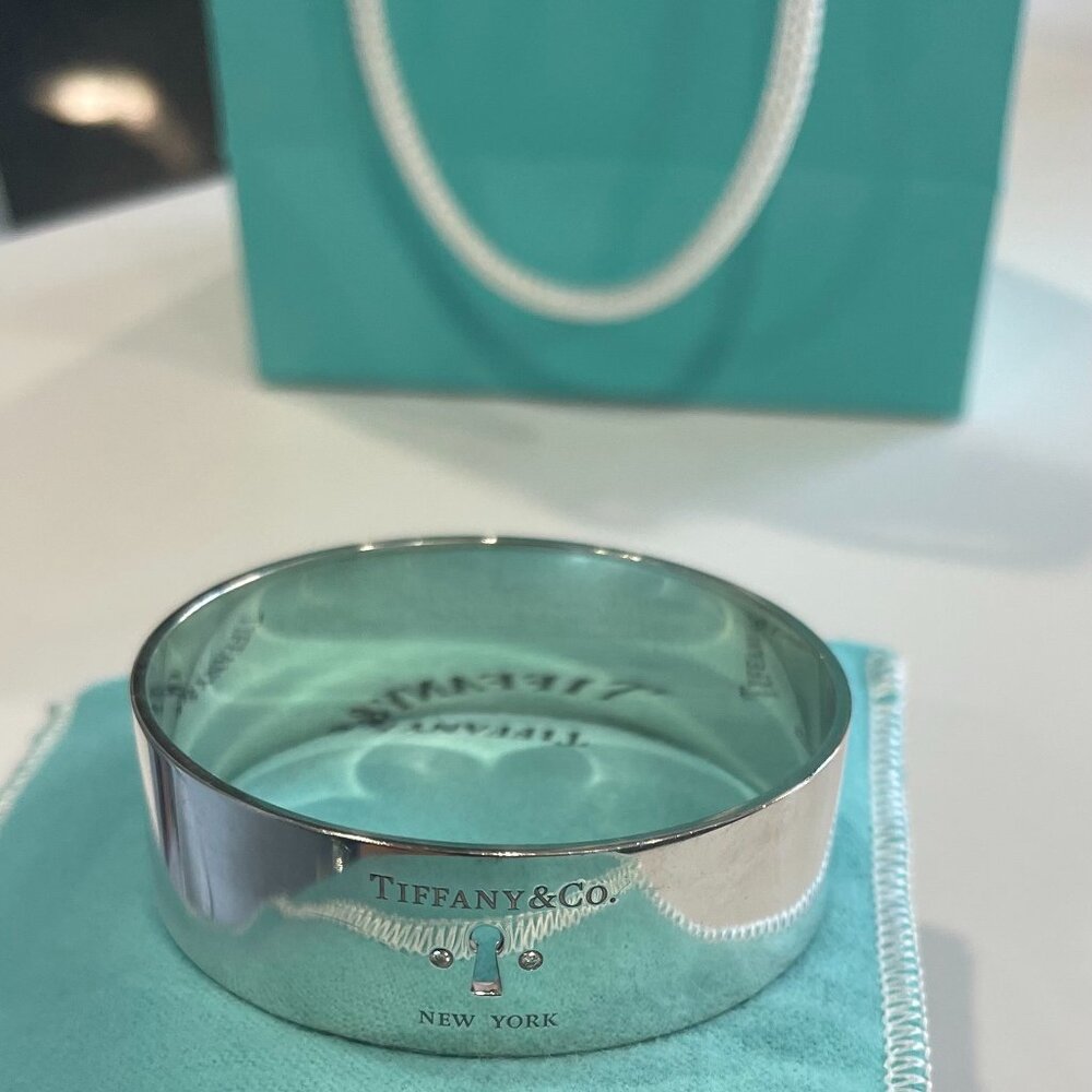 Tiffany & Co Sterling Silver Wide Locks Diamond Bangle Bracelet. Retired. Rare